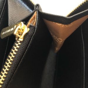 Black leather Michael Kors wallet brand new
